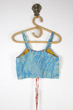 Load image into Gallery viewer, Bhava Kantha Crop Top L (14878)