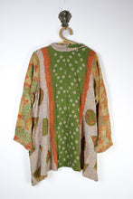 Carica l'immagine nel visualizzatore di Gallery, Poppy Kantha Tunic 2XL (15369)