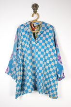 Load image into Gallery viewer, Poppy Tunic 3XL (15259)