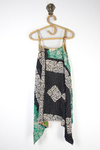 Load image into Gallery viewer, Priya Kantha Top XL (14927)