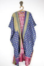 Load image into Gallery viewer, Kantha Ruana (14607)