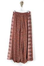 Load image into Gallery viewer, Aloka Silk Pants XL (5859)