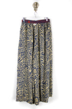 Load image into Gallery viewer, Aloka Silk Pants XL (5864)