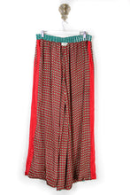 Load image into Gallery viewer, Aloka Silk Pants 2XL (5890)