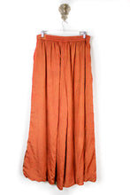 Load image into Gallery viewer, Aloka Silk Pants 2XL (5893)