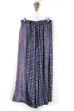 Load image into Gallery viewer, Aloka Silk Pants 2XL (5962)