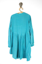 Load image into Gallery viewer, Aquarius Blouse 2XL (15627)