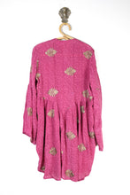 Load image into Gallery viewer, Aquarius Blouse 2XL (15628)