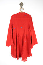 Load image into Gallery viewer, Aquarius Blouse 2XL (15633)
