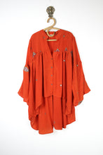Load image into Gallery viewer, Aquarius Blouse 3XL (9121)