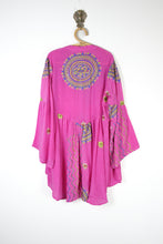 Load image into Gallery viewer, Aquarius Blouse 3XL (9125)