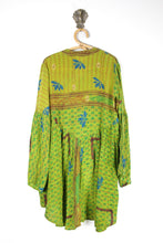 Load image into Gallery viewer, Aquarius Blouse 3XL (15643)