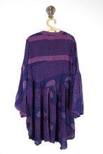 Load image into Gallery viewer, Aquarius Blouse 3XL (15644)