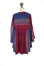 Load image into Gallery viewer, Aquarius Blouse L (9152)