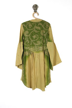 Load image into Gallery viewer, Aquarius Blouse L (9158)
