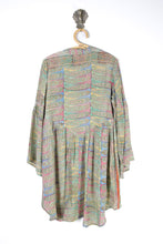 Load image into Gallery viewer, Aquarius Blouse L (15598)