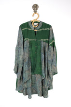 Load image into Gallery viewer, Aquarius Blouse L (15605)