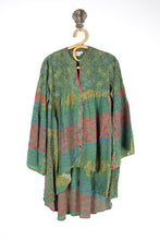 Load image into Gallery viewer, Aquarius Blouse L (15608)