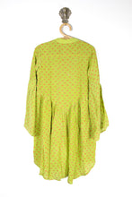 Load image into Gallery viewer, Aquarius Blouse S (15579)