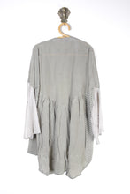 Load image into Gallery viewer, Aquarius Blouse XL (15614)