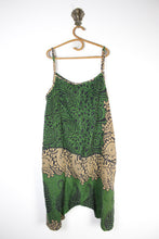 Carica l&#39;immagine nel visualizzatore di Gallery, Asha Romper 2XL (15484)