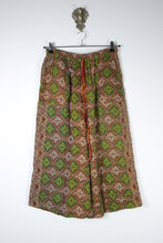 Load image into Gallery viewer, Cropped Kantha Pants L (16648)
