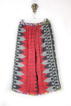 Load image into Gallery viewer, Cropped Kantha Pants L (6205)