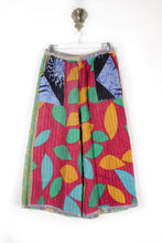 Load image into Gallery viewer, Cropped Kantha Pants L (6216)