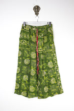 Carica l'immagine nel visualizzatore di Gallery, Cropped Kantha Pants M (15694)