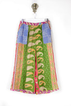 Load image into Gallery viewer, Cropped Kantha Pants M (6226)