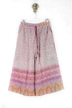 Load image into Gallery viewer, Cropped Kantha Pants M (6237)