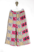 Load image into Gallery viewer, Cropped Kantha Pants M (6249)