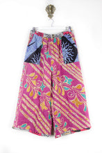 Load image into Gallery viewer, Cropped Kantha Pants M (6249)