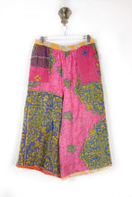 Load image into Gallery viewer, Cropped Kantha Pants XL (6185)