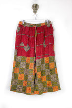 Load image into Gallery viewer, Cropped Kantha Pants XL (6188)