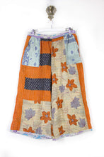 Load image into Gallery viewer, Cropped Kantha Pants XL (6197)