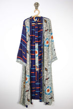 Load image into Gallery viewer, Devi Silk Robe (3977)