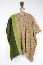 Carica l&#39;immagine nel visualizzatore di Gallery, Dreamer Kantha Top L/XL (12875)