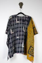 Load image into Gallery viewer, Dreamer Kantha Top L/XL (16952)