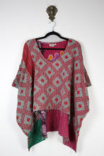 Load image into Gallery viewer, Dreamer Kantha Top L/XL (16954)