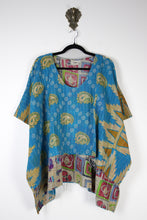 Load image into Gallery viewer, Dreamer Kantha Top L/XL (16957)
