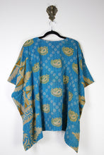 Load image into Gallery viewer, Dreamer Kantha Top L/XL (16957)