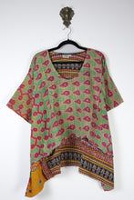 Load image into Gallery viewer, Dreamer Kantha Top L/XL (16960)