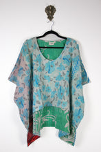 Load image into Gallery viewer, Dreamer Kantha Top L/XL (16961)