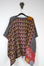 Load image into Gallery viewer, Dreamer Kantha Top L/XL (16965)