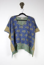 Load image into Gallery viewer, Dreamer Kantha Top S/M (16938)