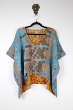 Load image into Gallery viewer, Dreamer Kantha Top S/M (16948)