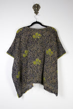 Load image into Gallery viewer, Dreamer Kantha Top S/M (16949)