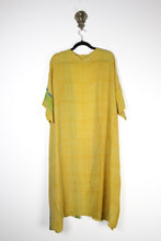 Load image into Gallery viewer, Silk Flow Robe (16182)