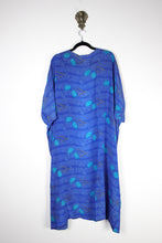Load image into Gallery viewer, Silk Flow Robe (16194)